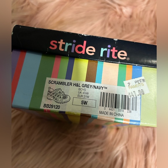 NWT Stride Rite Kids' Navy and Green Sneakers Size 5W - Picture 2 of 5